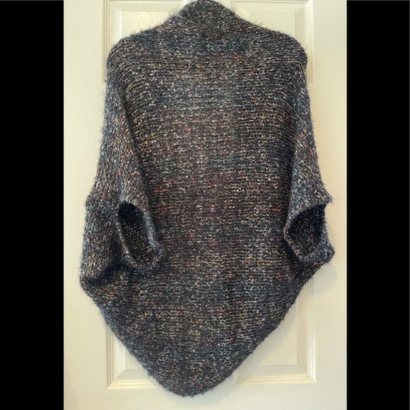 Women’s Multicolor Knit Shawl One size - Picture 3 of 6